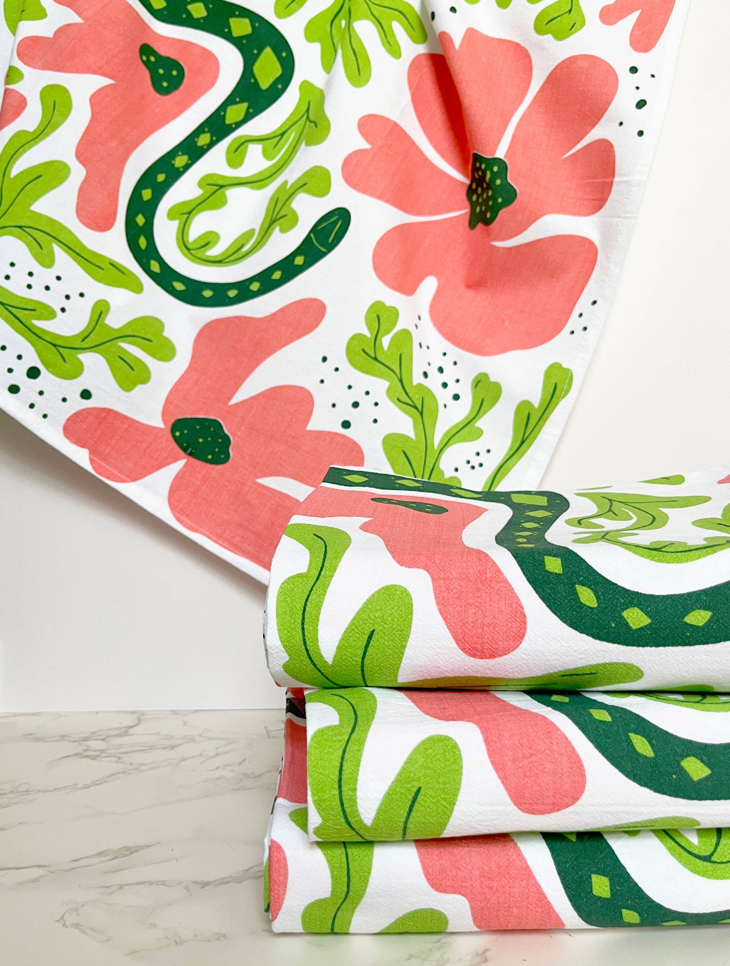 Snake Flower Modern Abstract Floral Kitchen Towel