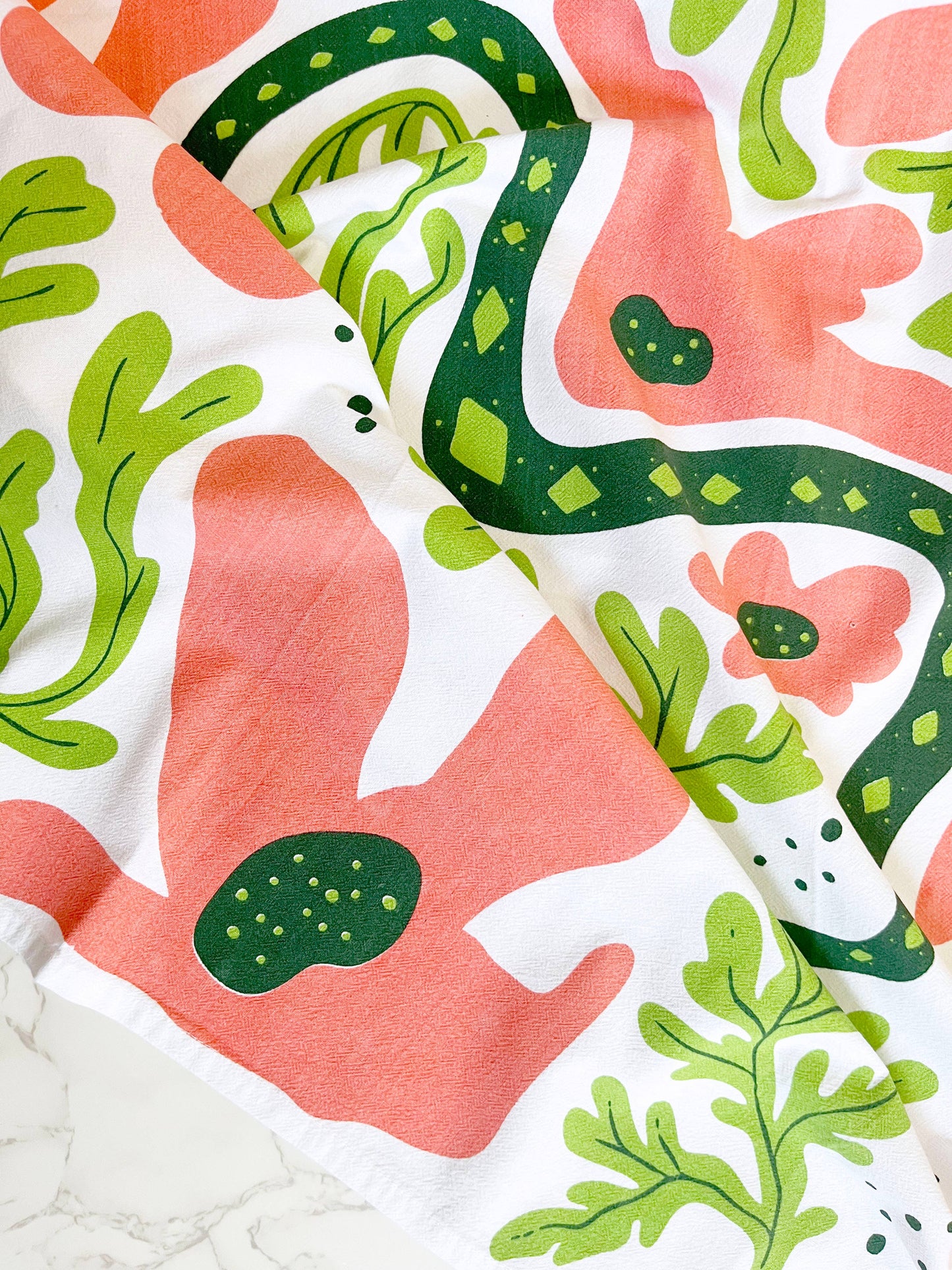 Snake Flower Modern Abstract Floral Kitchen Towel