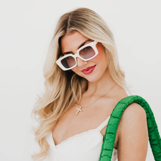 Amanda Square Sunglasses Wholesale