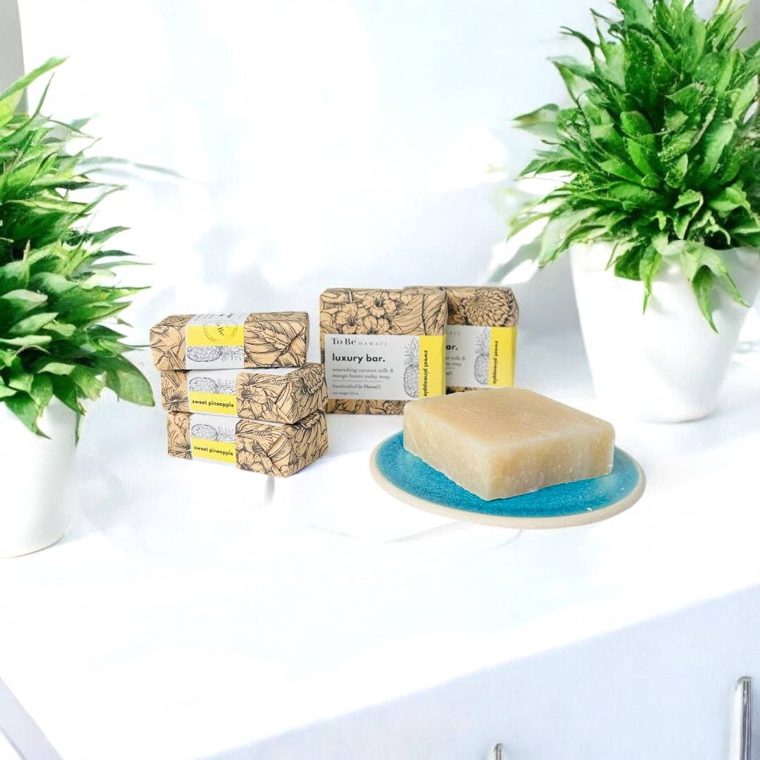 Sweet pineapple luxury bar.