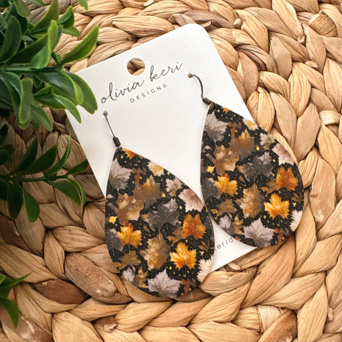 Brittany - Gilded Leaves