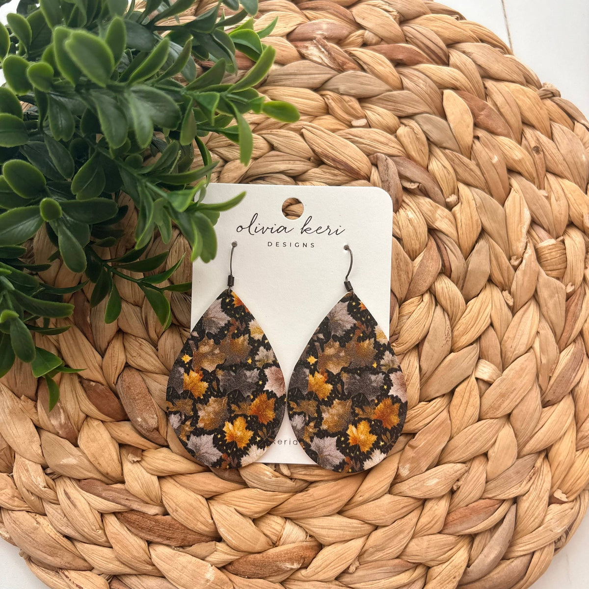 Brittany - Gilded Leaves