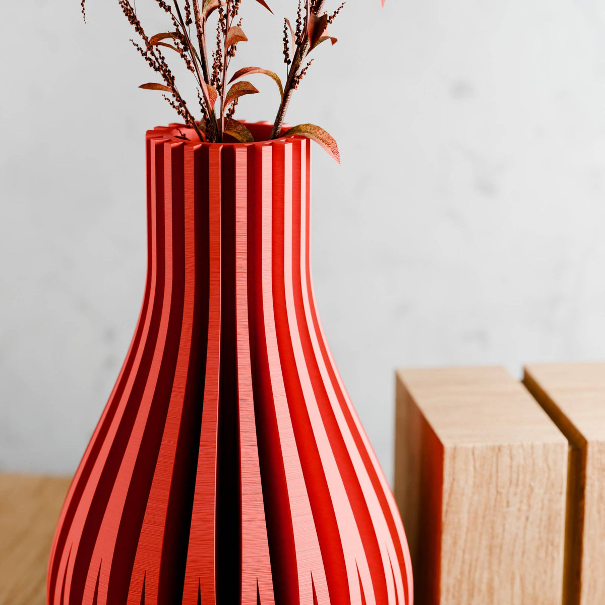 Modern Willow Vase | Red Collection