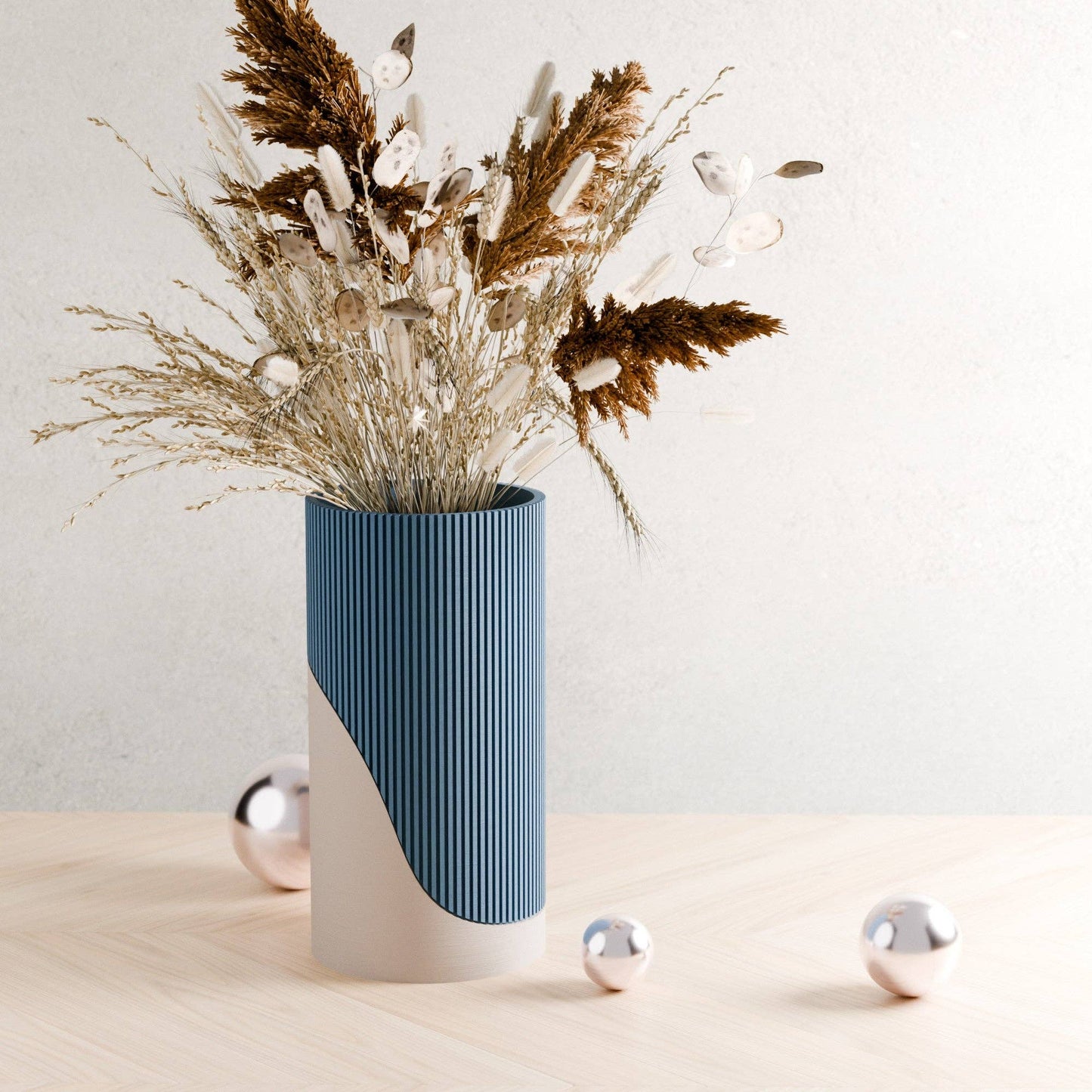 Contour Vase