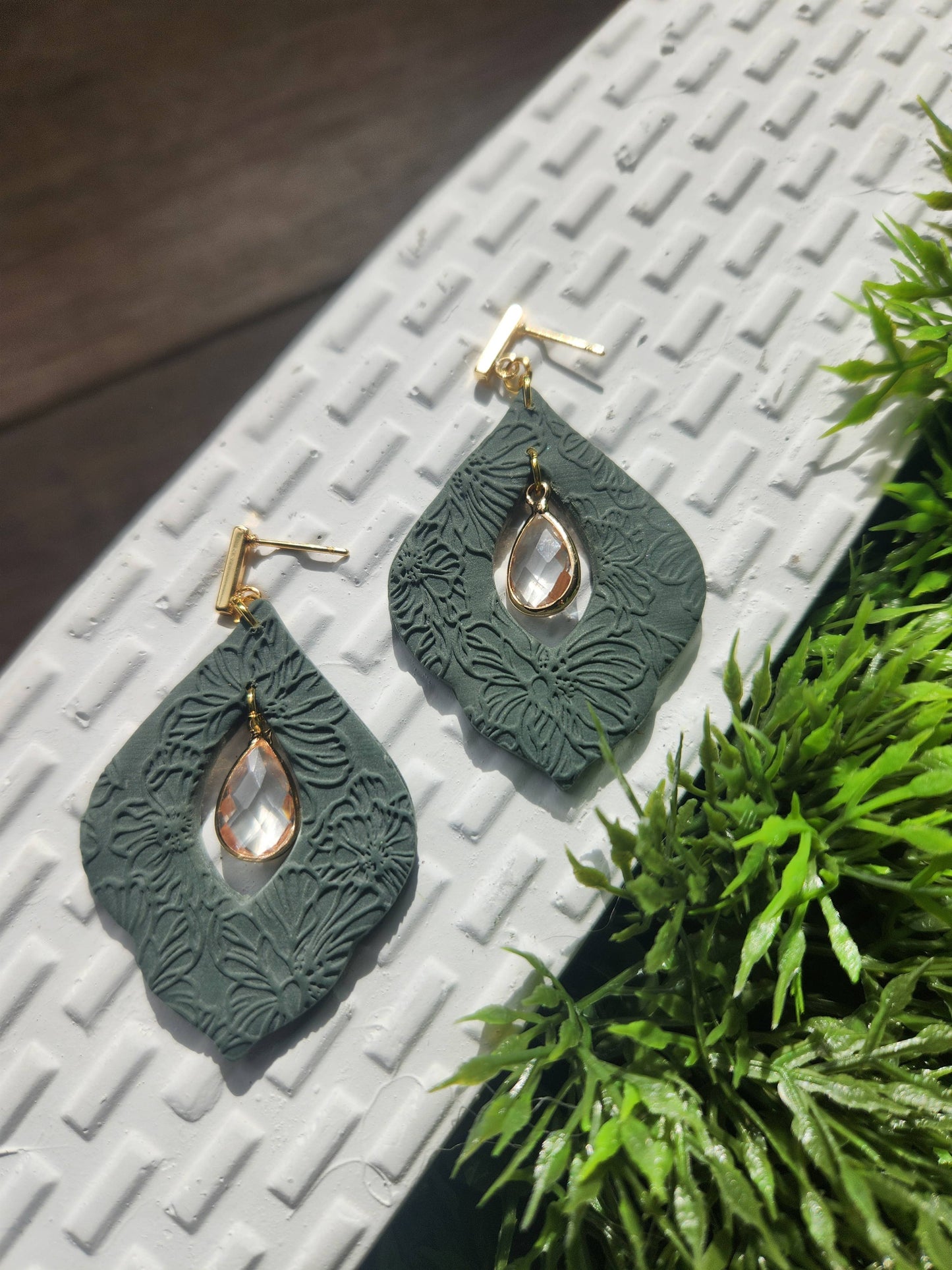 Willow| Floral clay earring with crystal teardrop