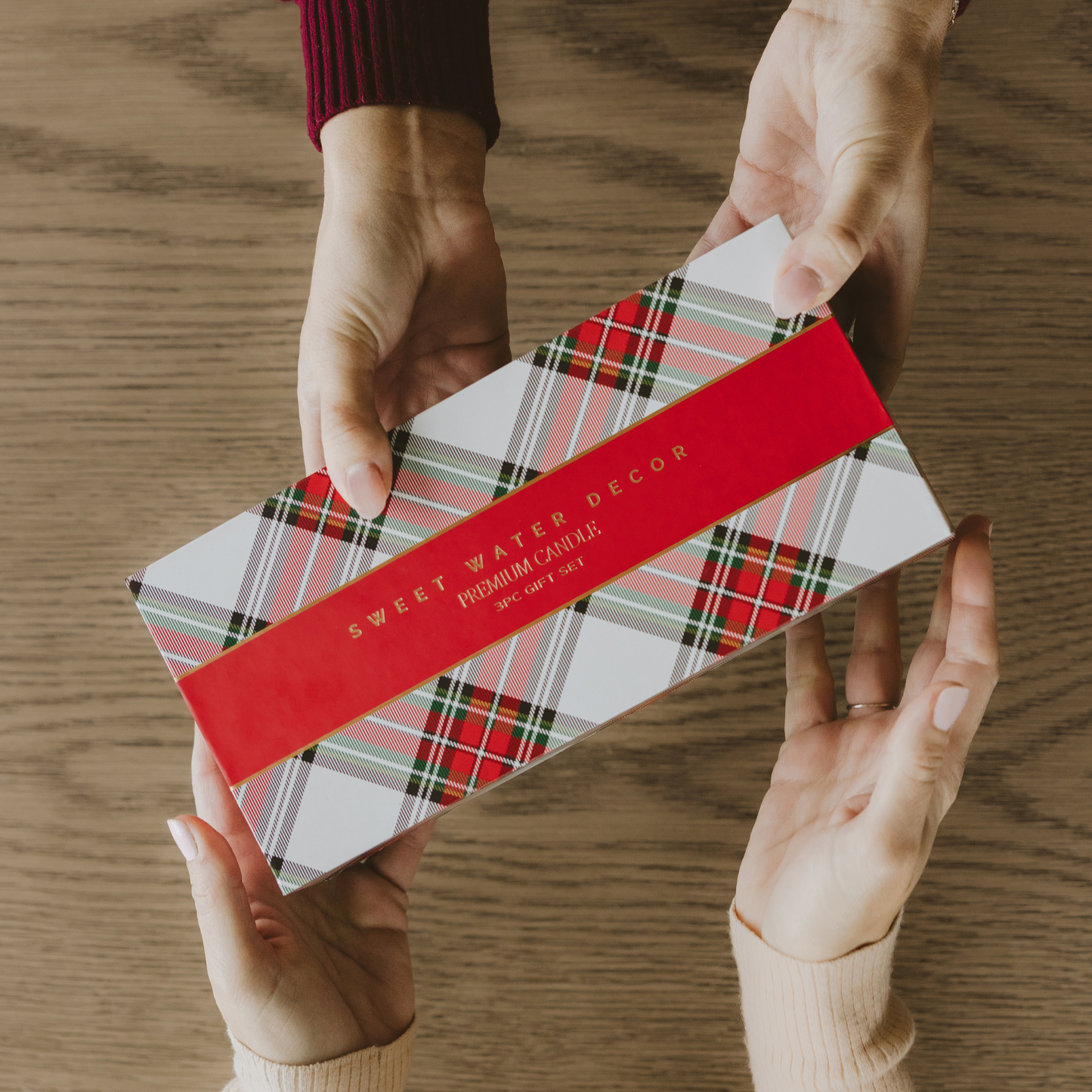 Christmas Candle Gift Box Set - Christmas Decor