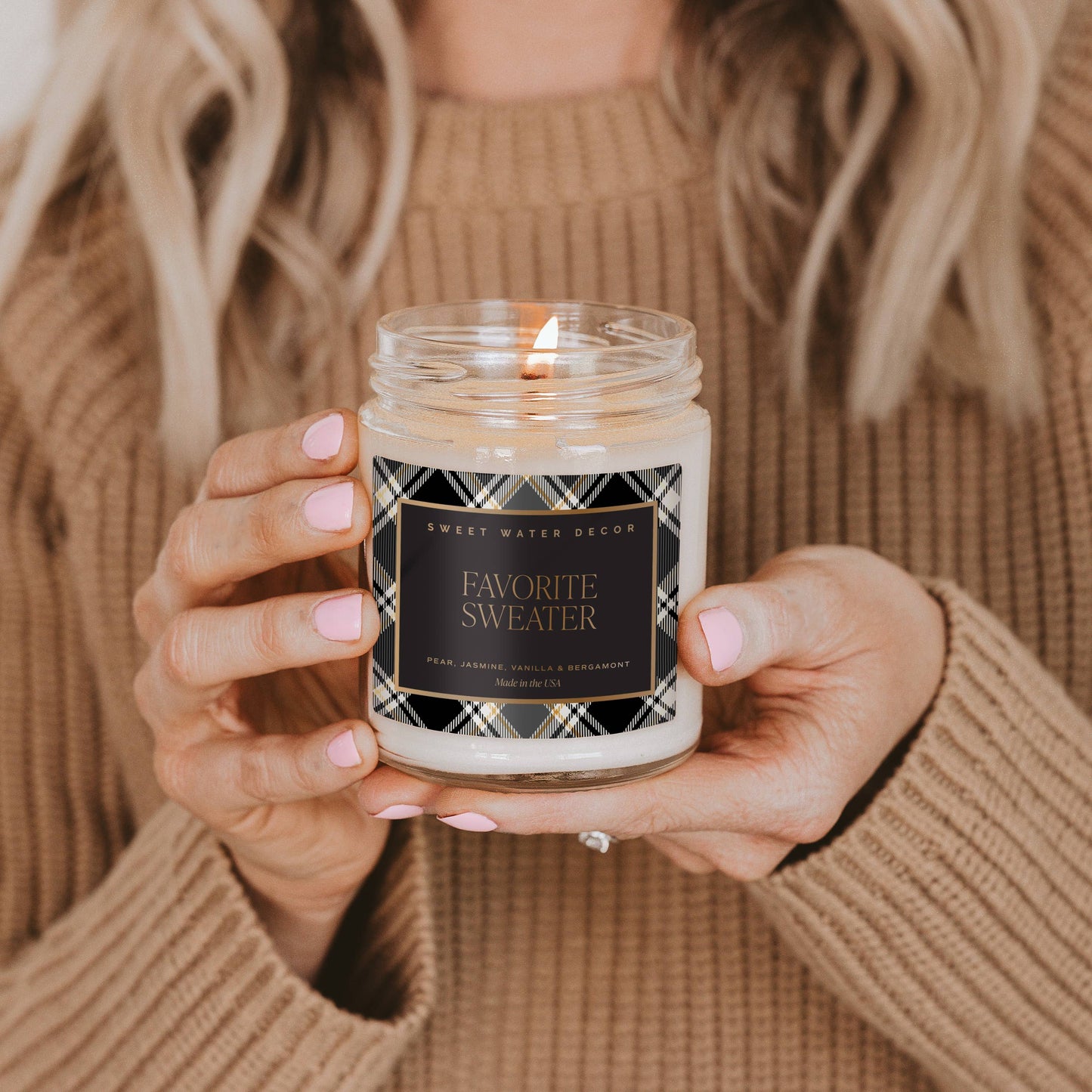 Favorite Sweater 9 oz Soy Candle