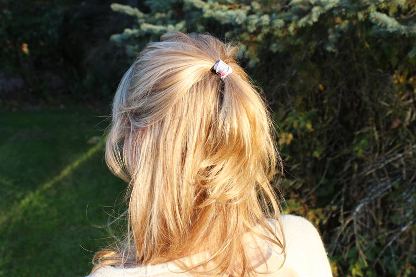 Hair Tie Card | Petal peach